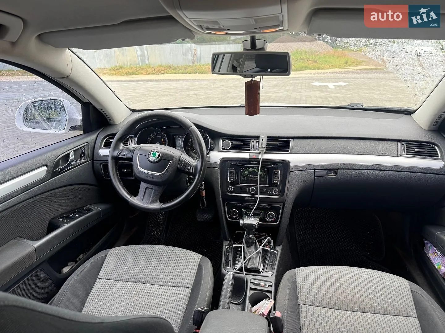 2012 Skoda Superb - мініатюра 8