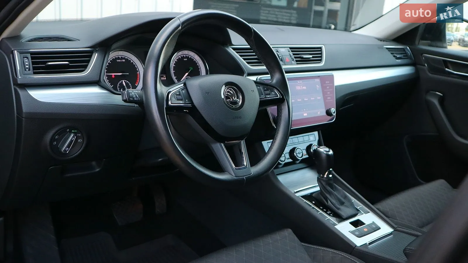 2020 Skoda Superb - мініатюра 18