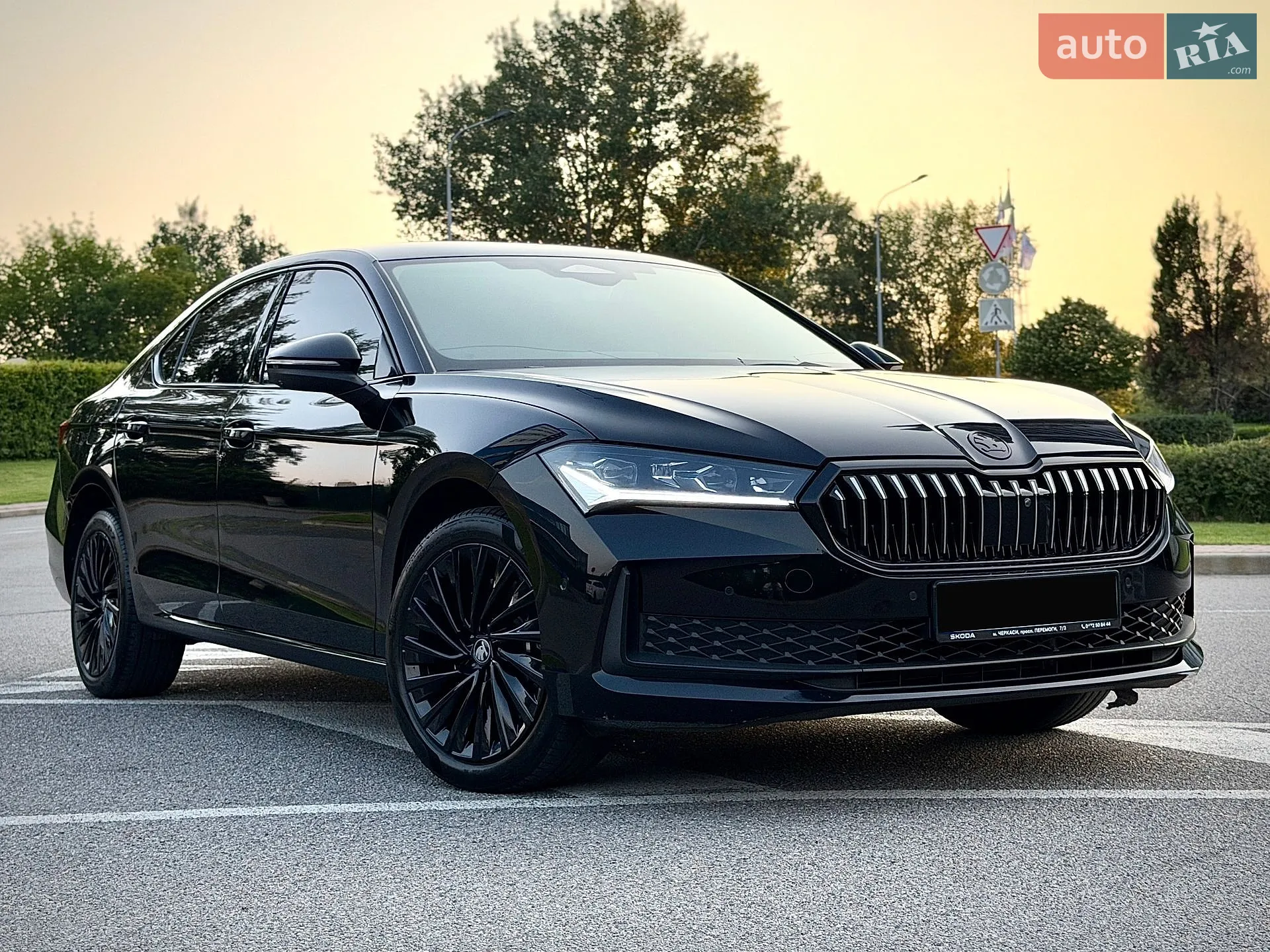 2025 Skoda Superb - мініатюра 2