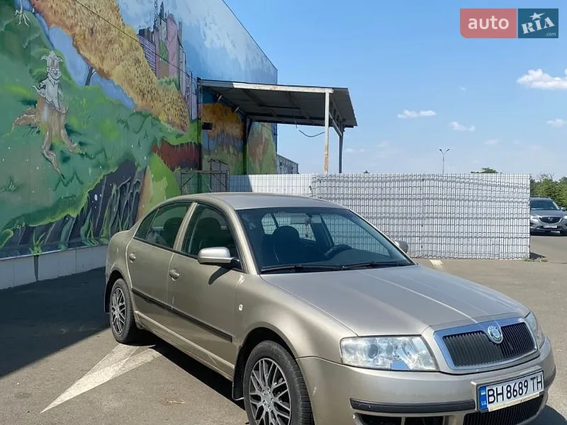 Skoda Superb 2004