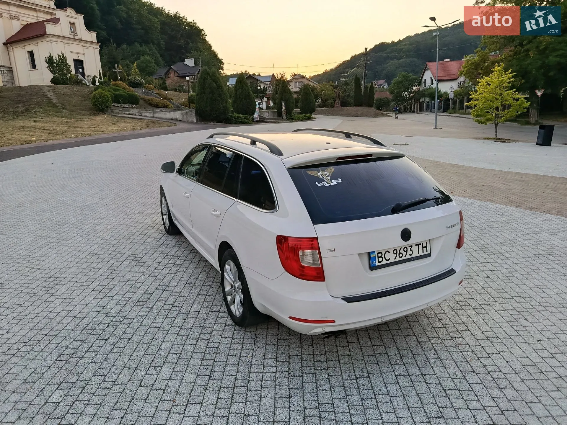 2011 Skoda Superb - мініатюра 7