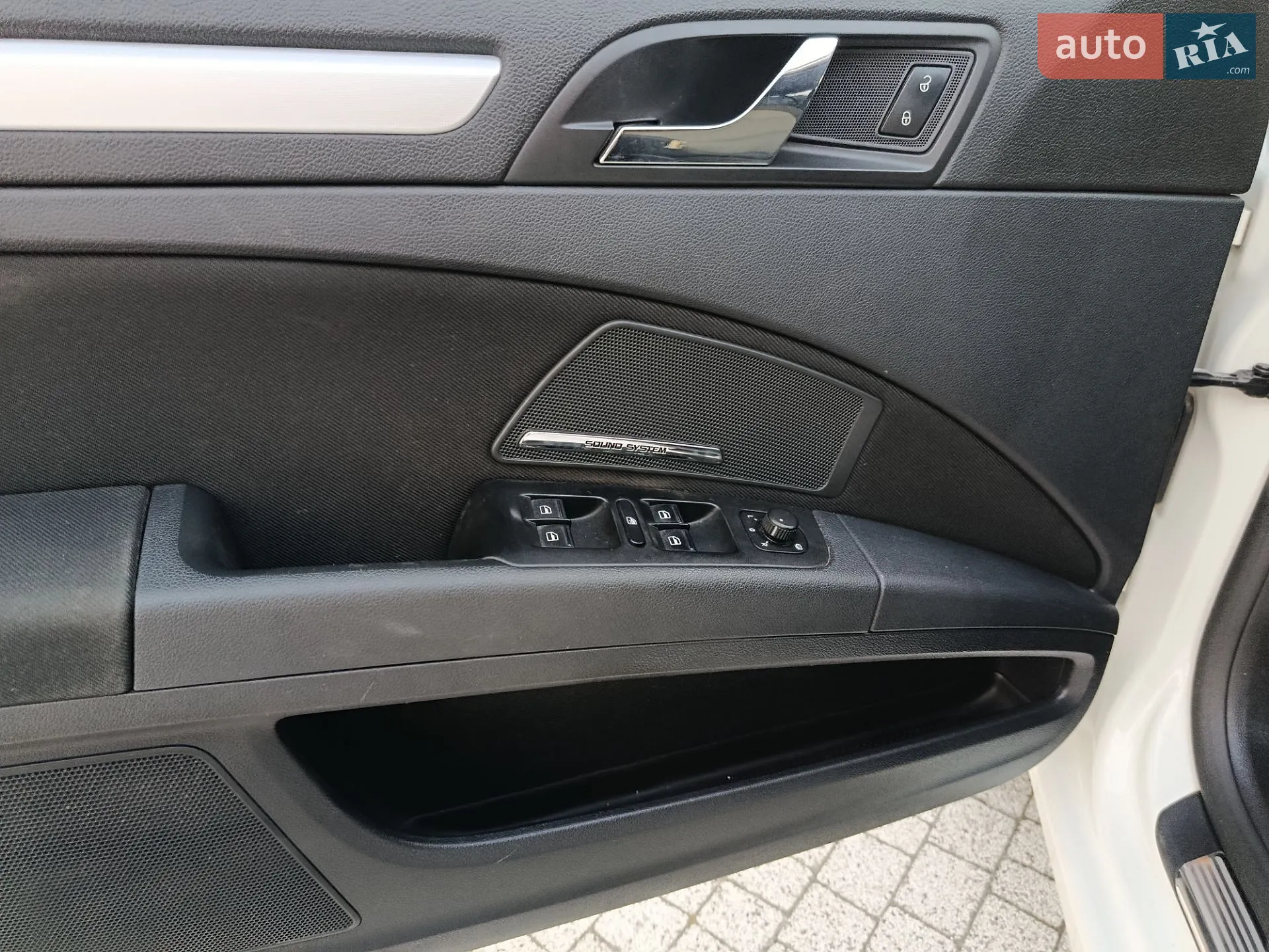 2011 Skoda Superb - мініатюра 14