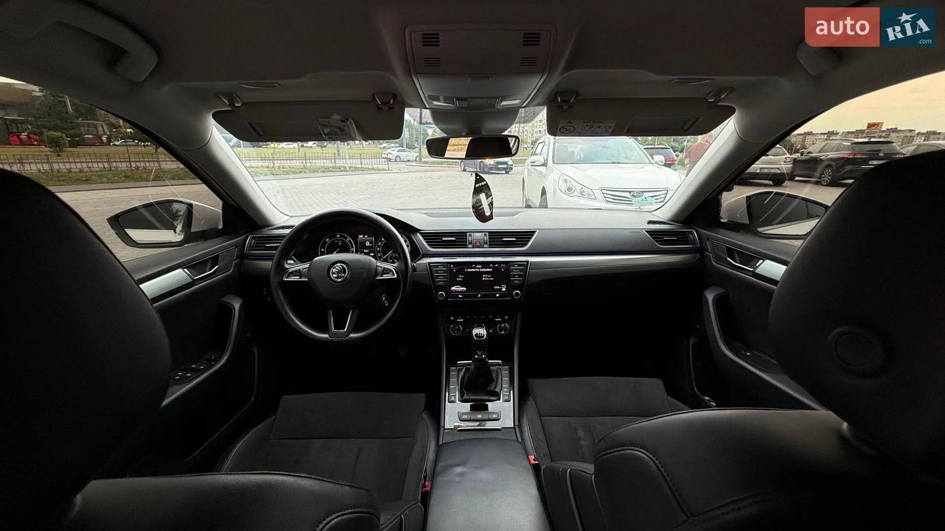2015 Skoda Superb - мініатюра 23