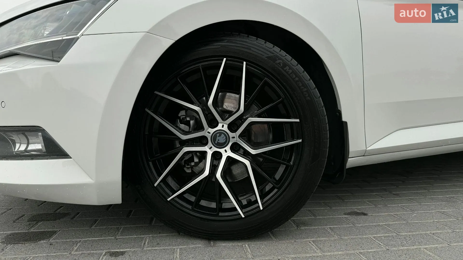 2015 Skoda Superb - мініатюра 38