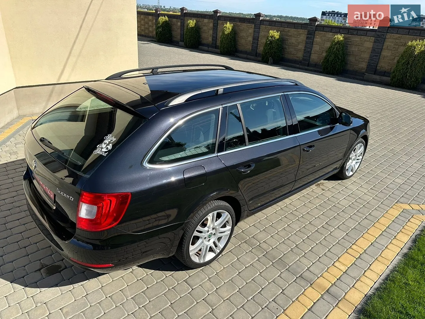 2011 Skoda Superb - мініатюра 15