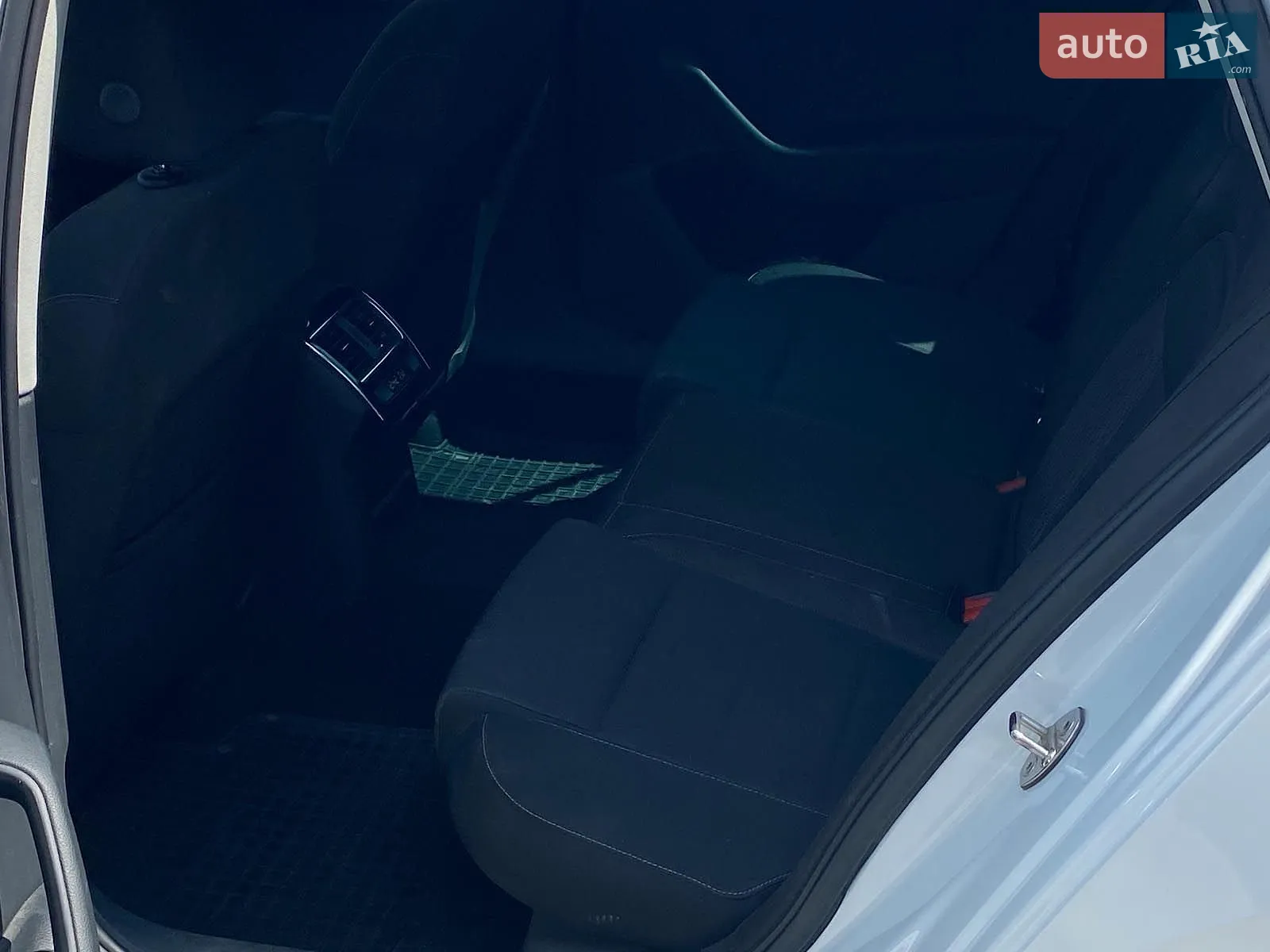 2018 Skoda Superb - мініатюра 26