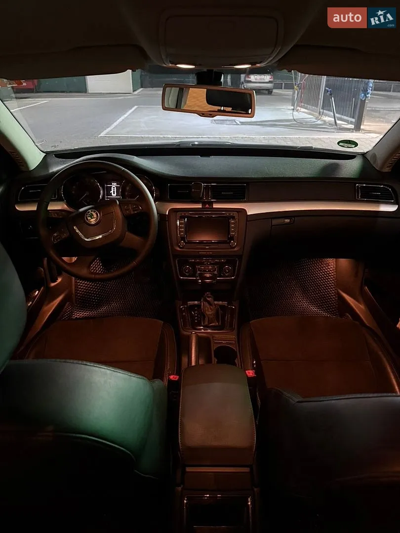 2011 Skoda Superb - мініатюра 26