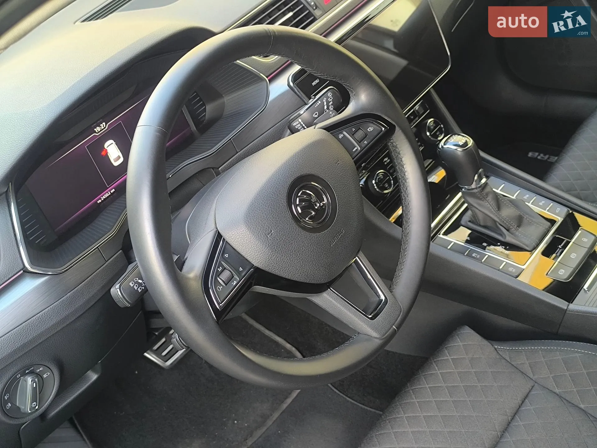 2018 Skoda Superb - мініатюра 17