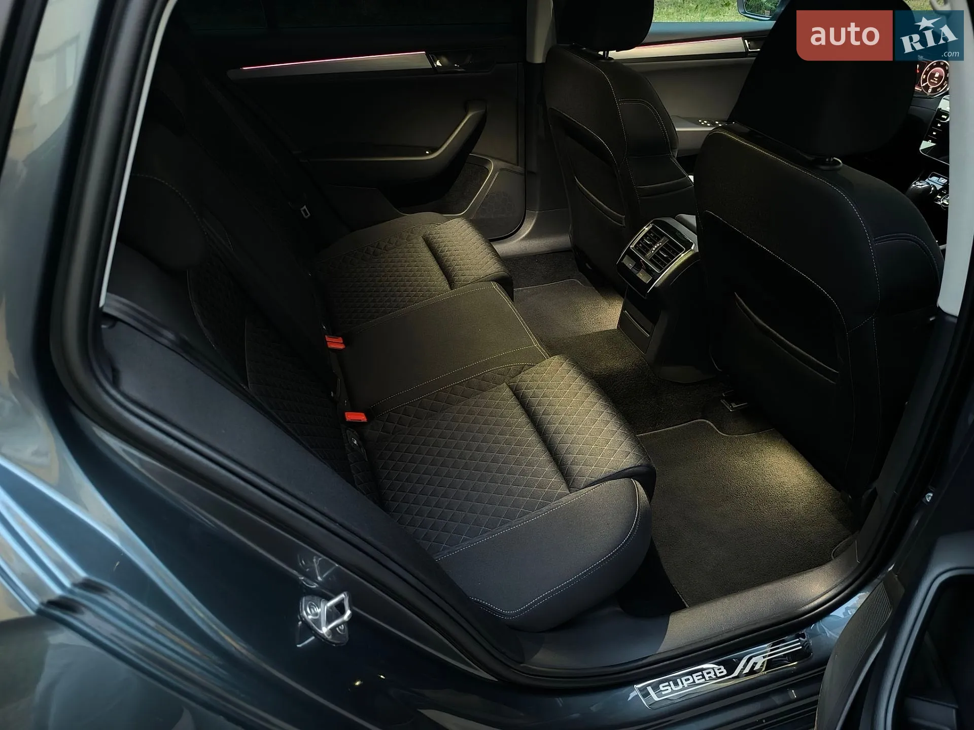 2018 Skoda Superb - мініатюра 27