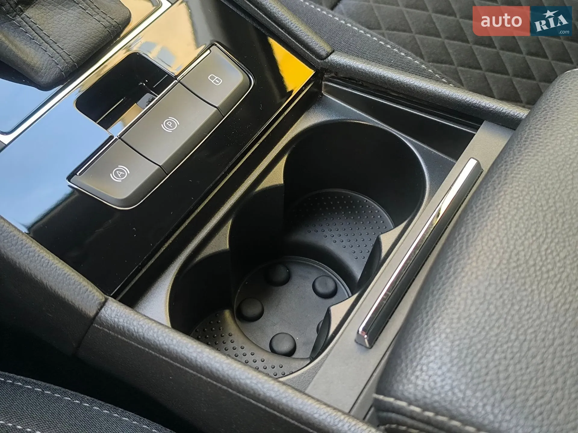 2018 Skoda Superb - мініатюра 36