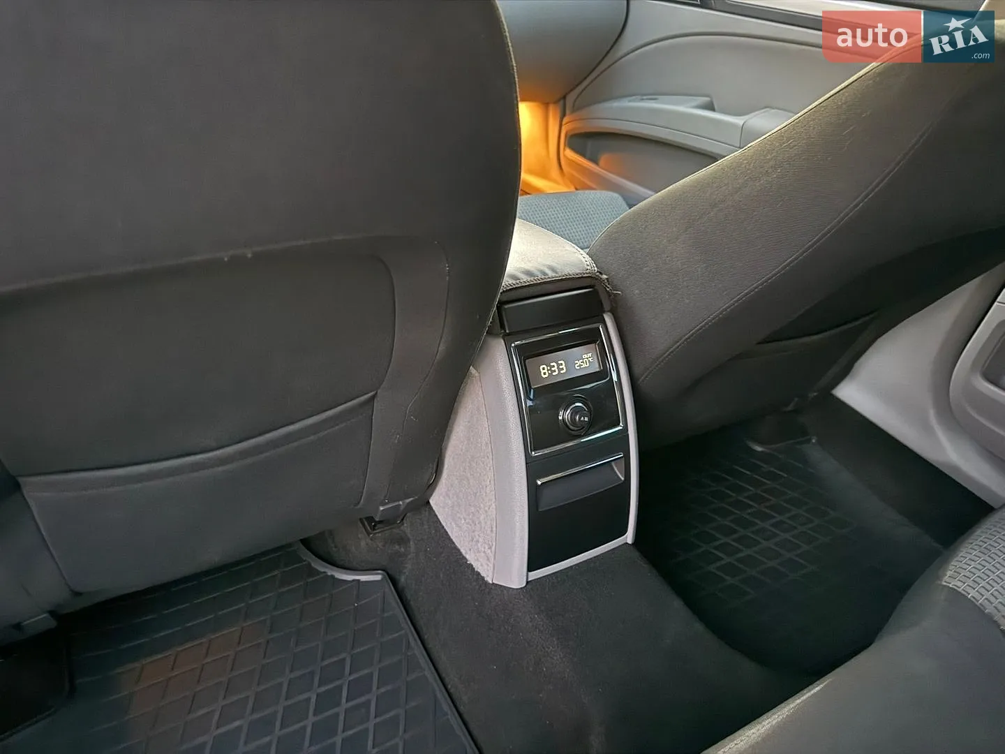 2012 Skoda Superb - мініатюра 16