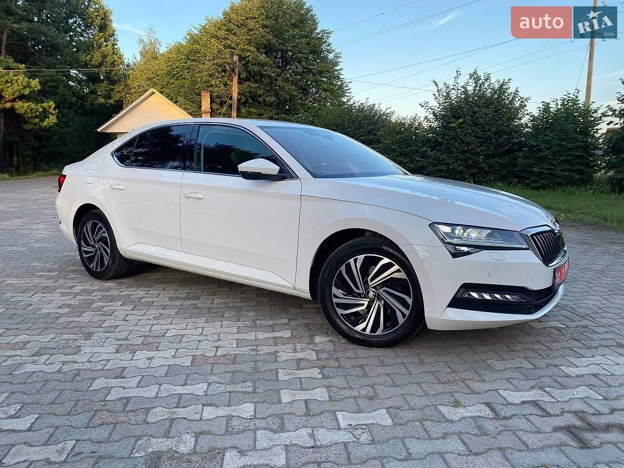 2019 Skoda Superb - мініатюра 3