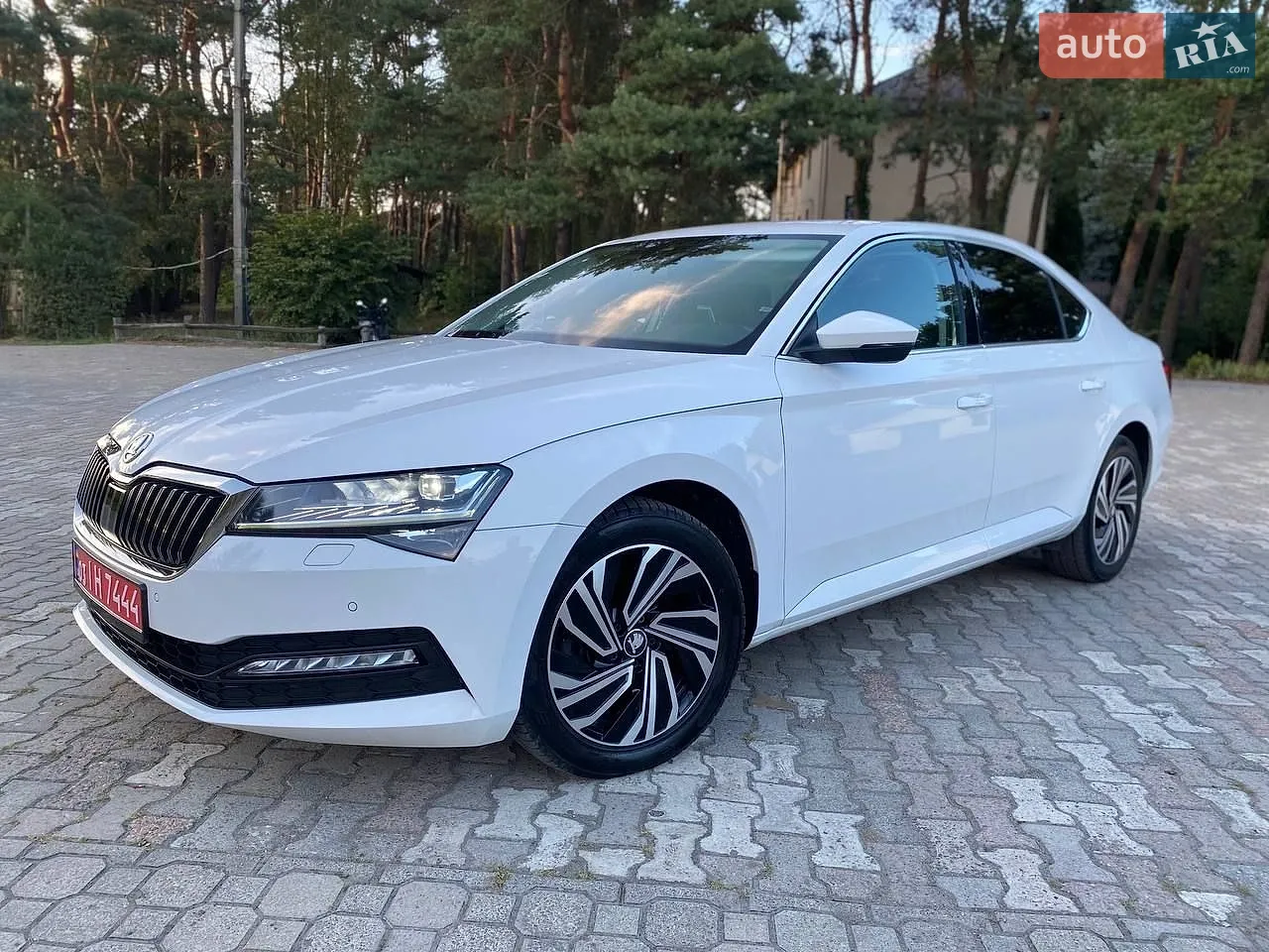 2019 Skoda Superb - мініатюра 7