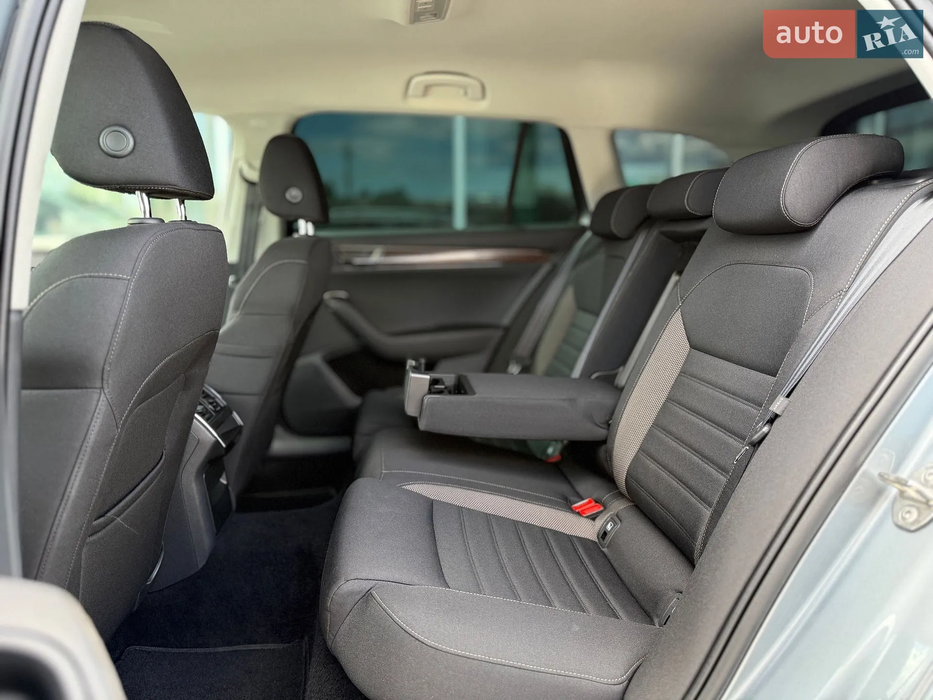 2021 Skoda Superb - мініатюра 13