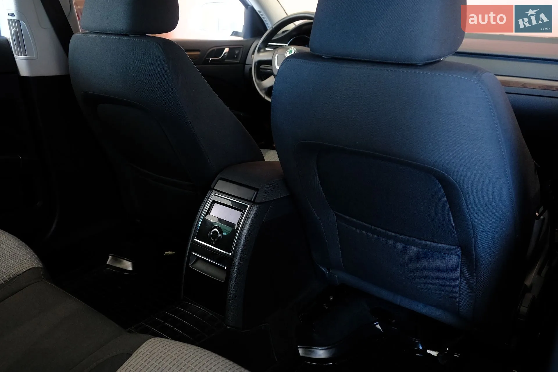 2013 Skoda Superb - мініатюра 38