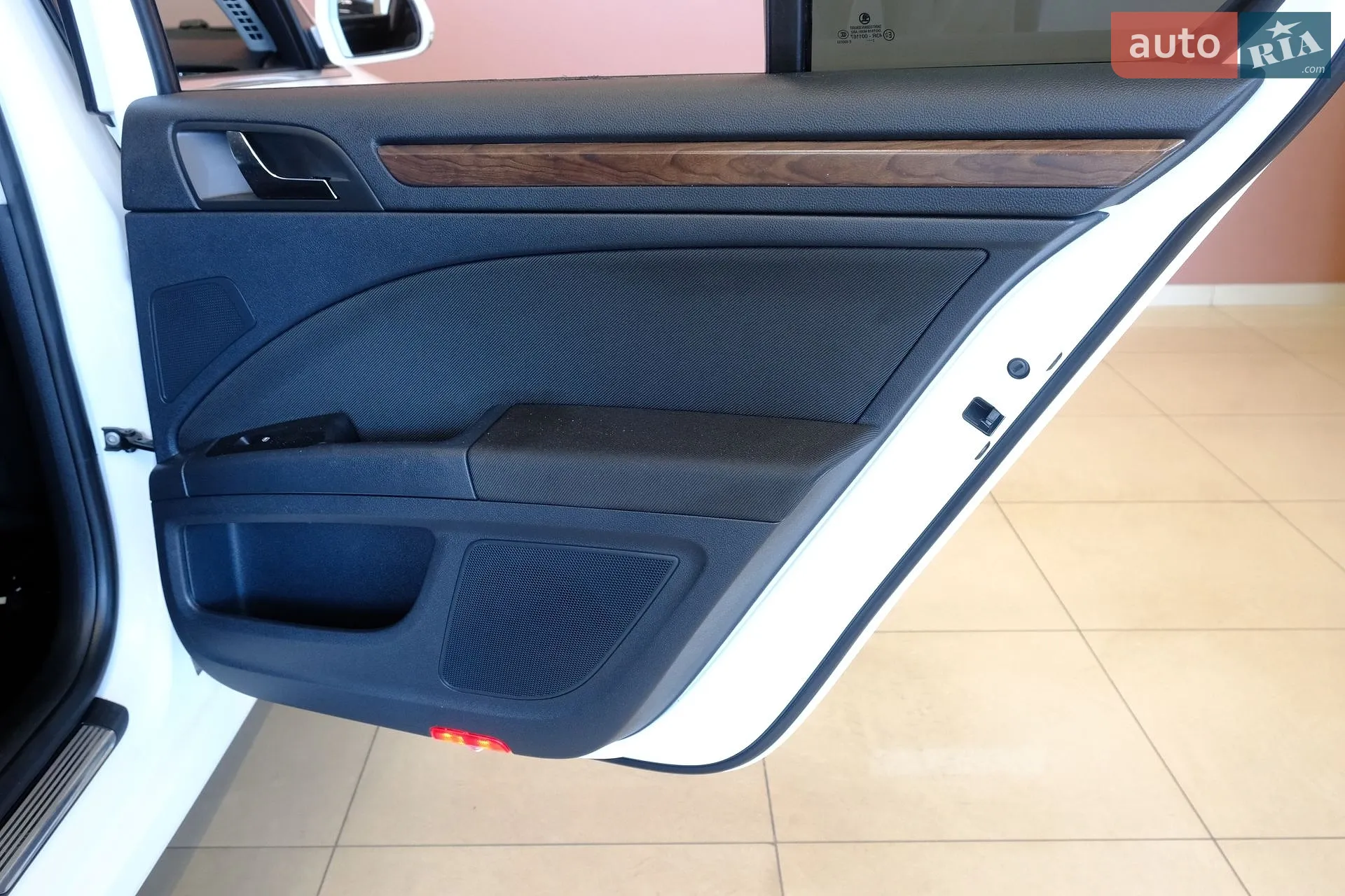 2013 Skoda Superb - мініатюра 40