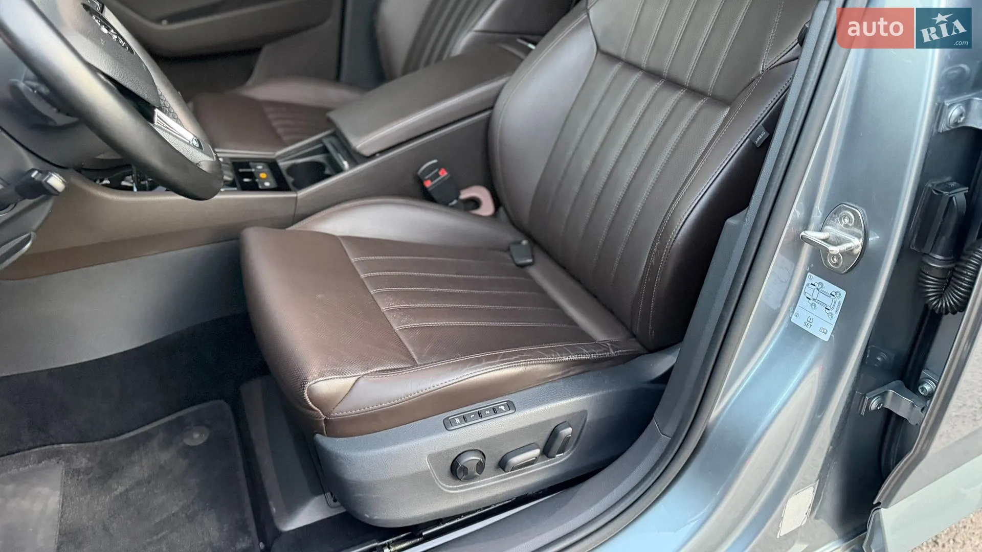 2019 Skoda Superb - мініатюра 23