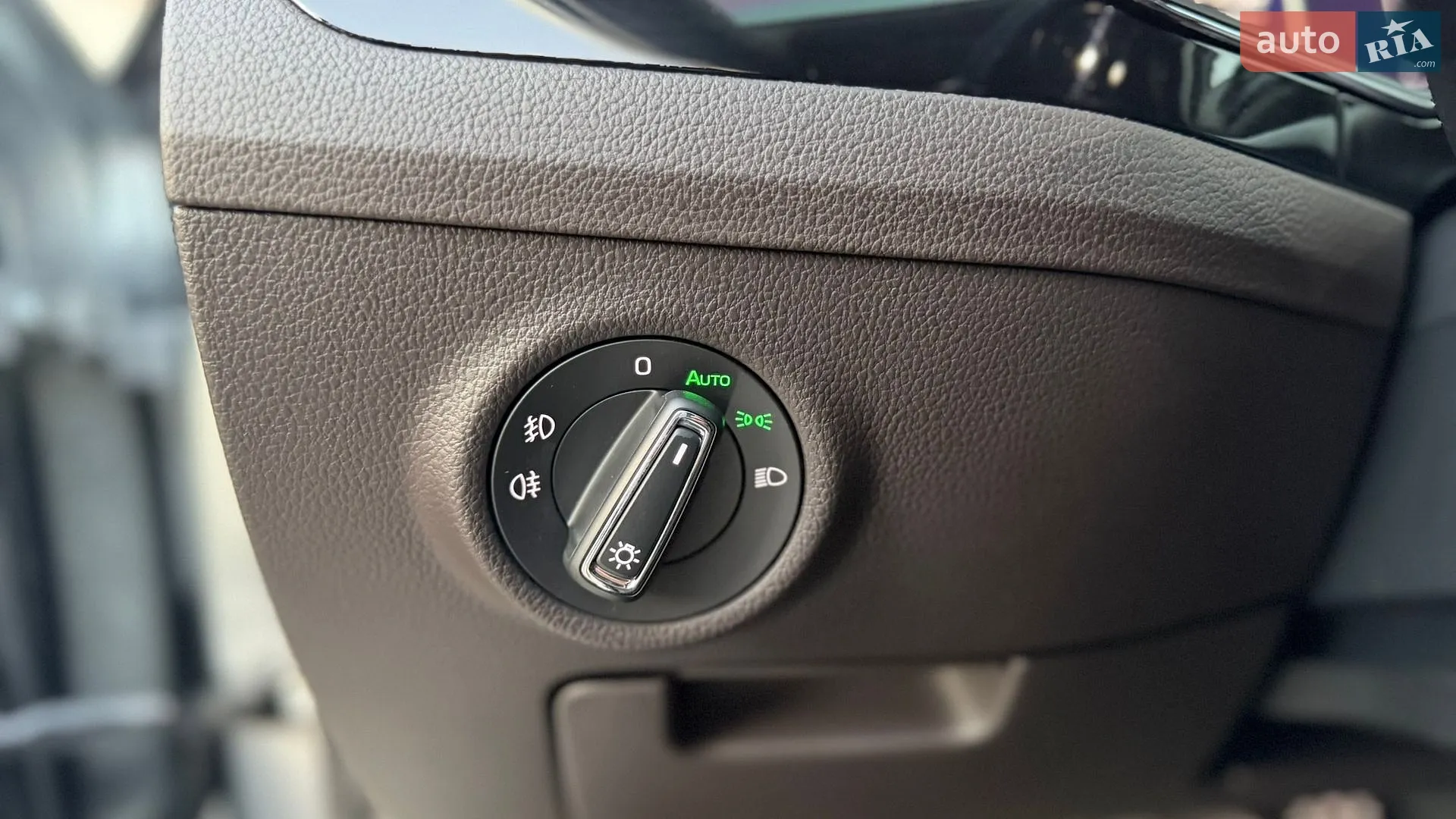 2019 Skoda Superb - мініатюра 26