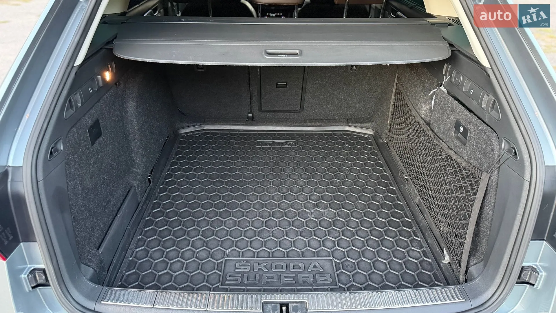 2019 Skoda Superb - мініатюра 43