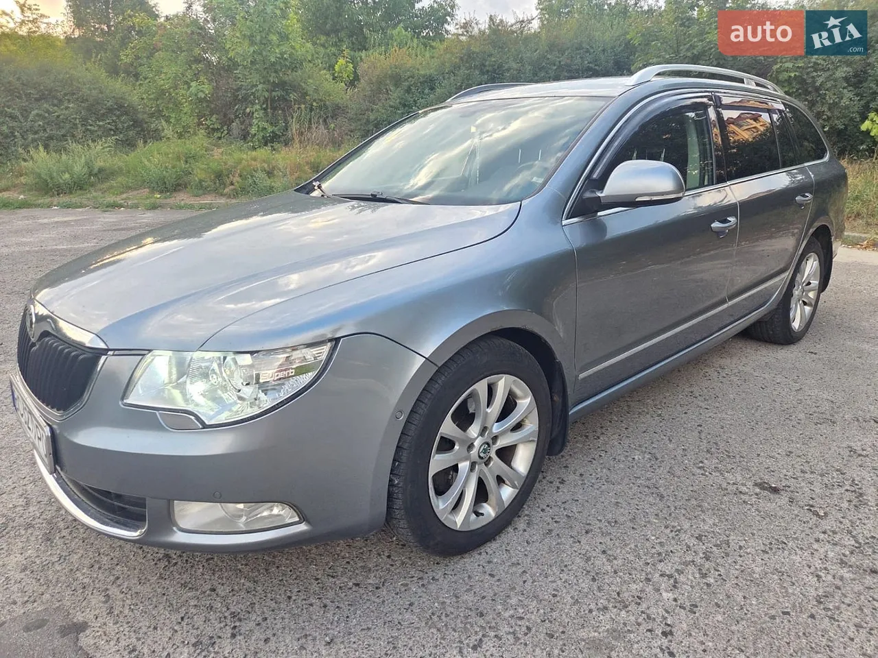 2011 Skoda Superb - мініатюра 16