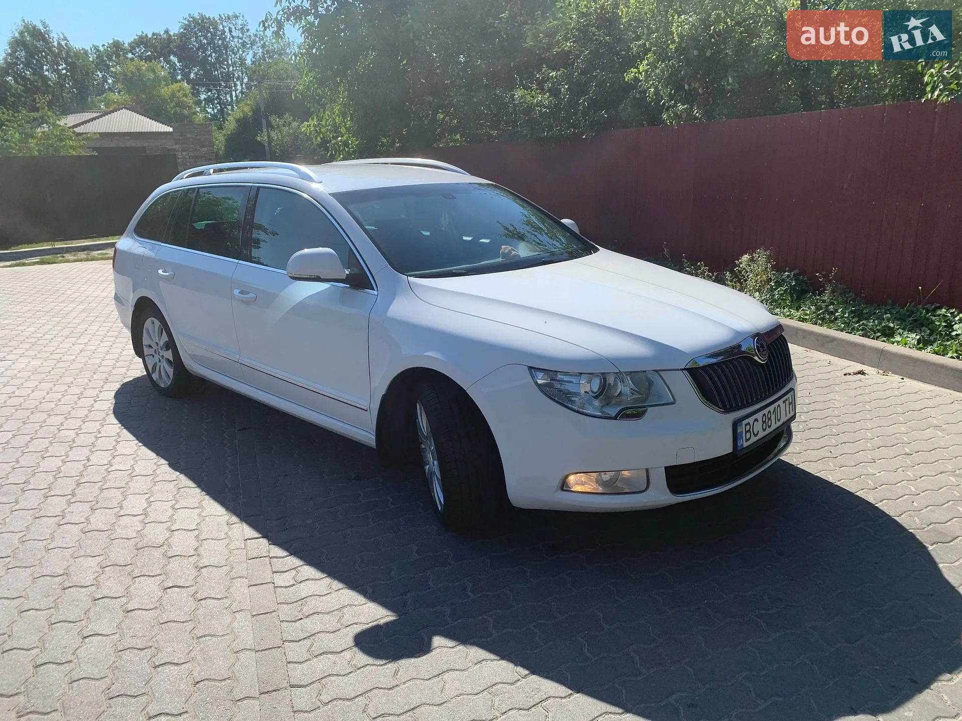 2011 Skoda Superb - мініатюра 3