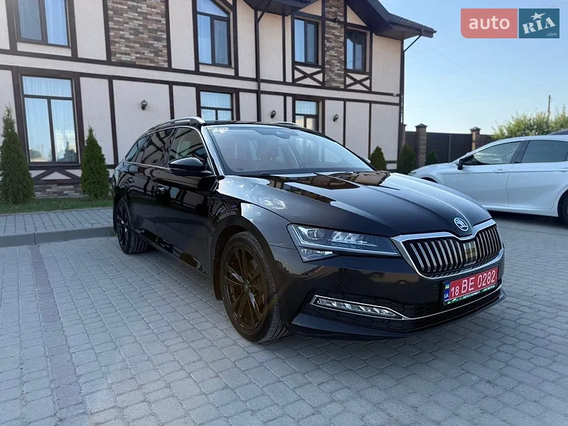Skoda Superb 2022