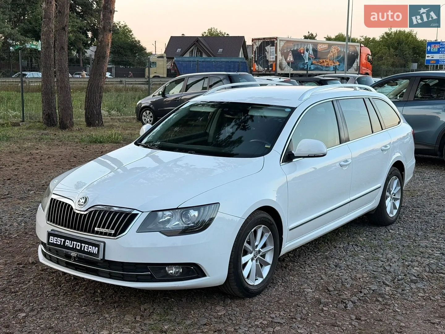 2013 Skoda Superb - мініатюра 15