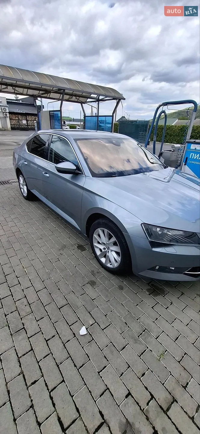 2017 Skoda Superb - фото 1