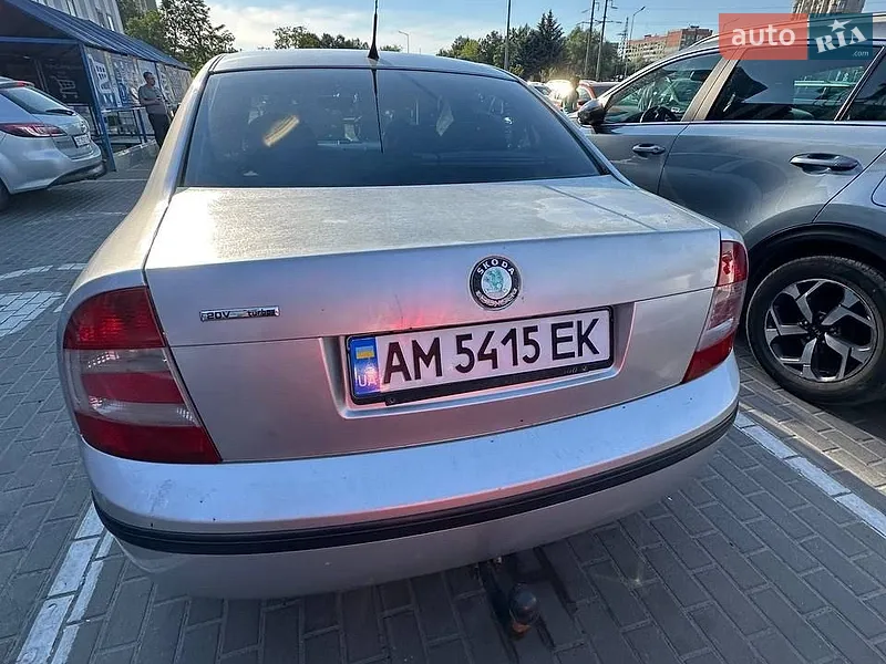 Skoda Superb 2006