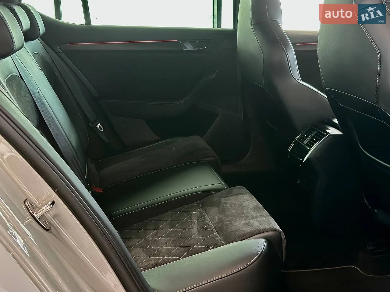 2021 Skoda Superb - мініатюра 15