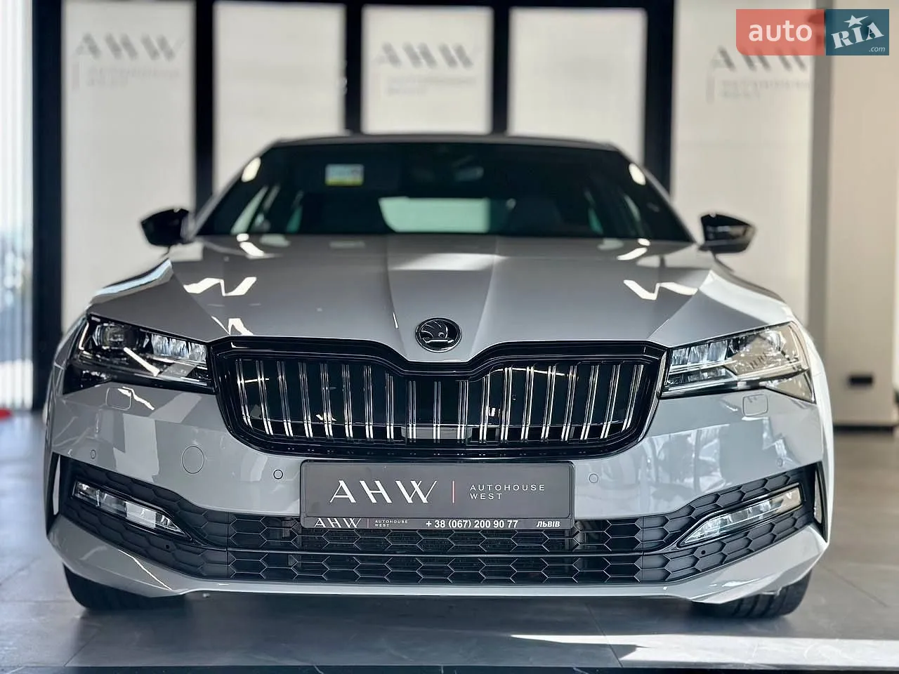 2021 Skoda Superb - мініатюра 3