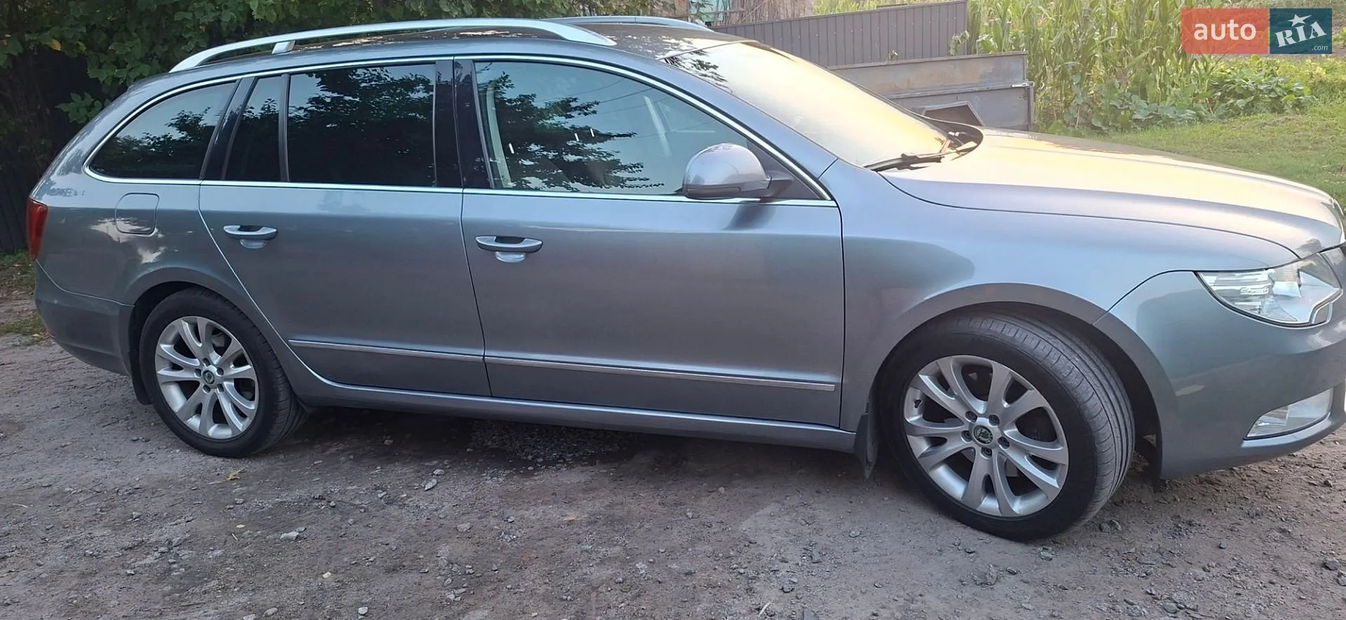 2010 Skoda Superb - мініатюра 5