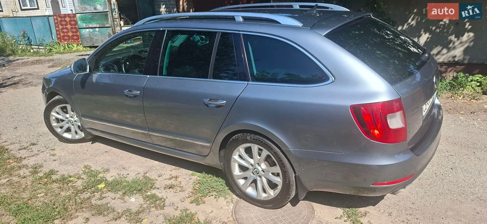 2010 Skoda Superb - мініатюра 33