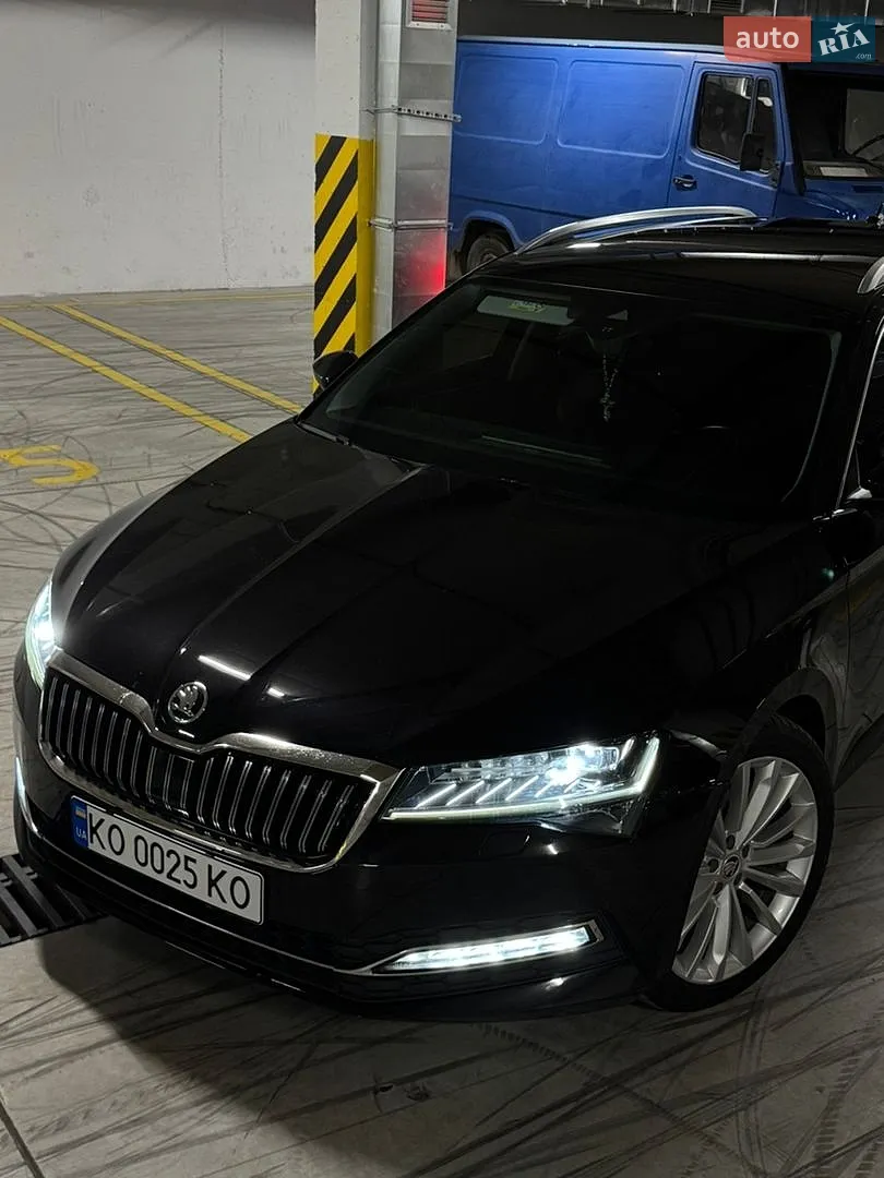 2019 Skoda Superb - мініатюра 10