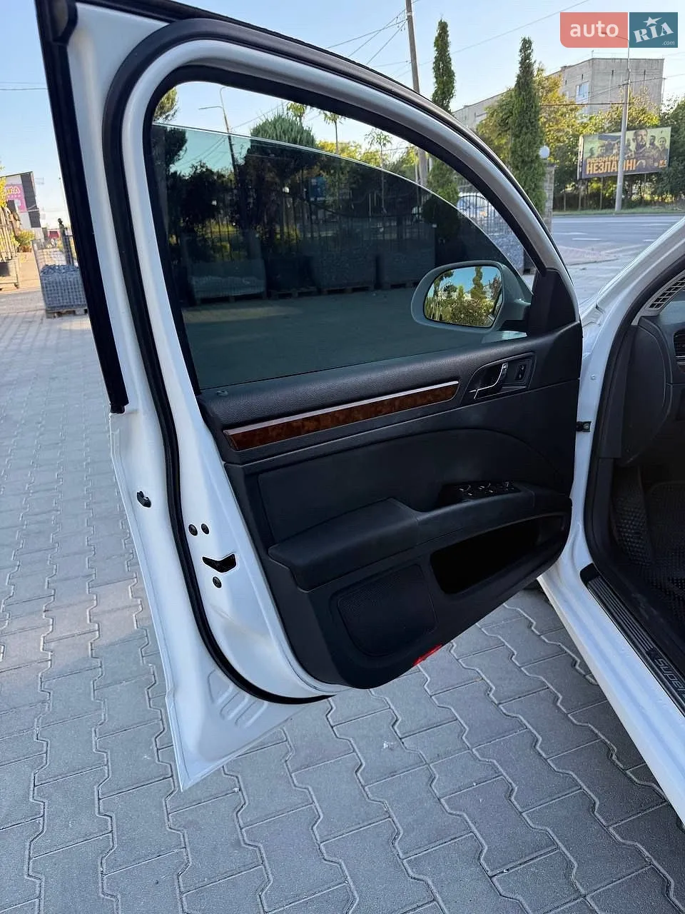 2014 Skoda Superb - мініатюра 18