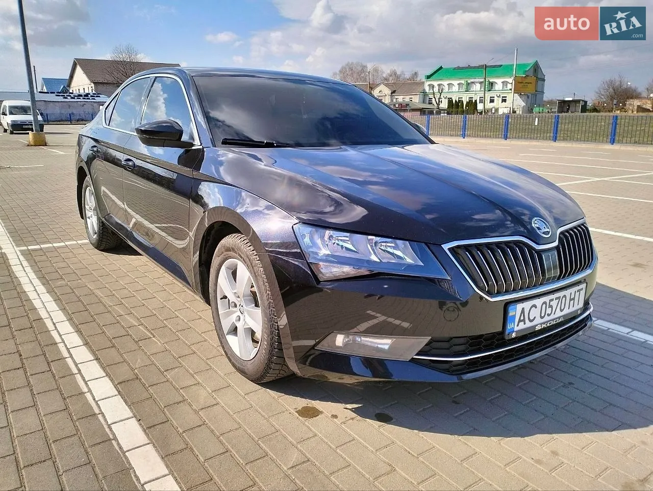 2015 Skoda Superb - мініатюра 10