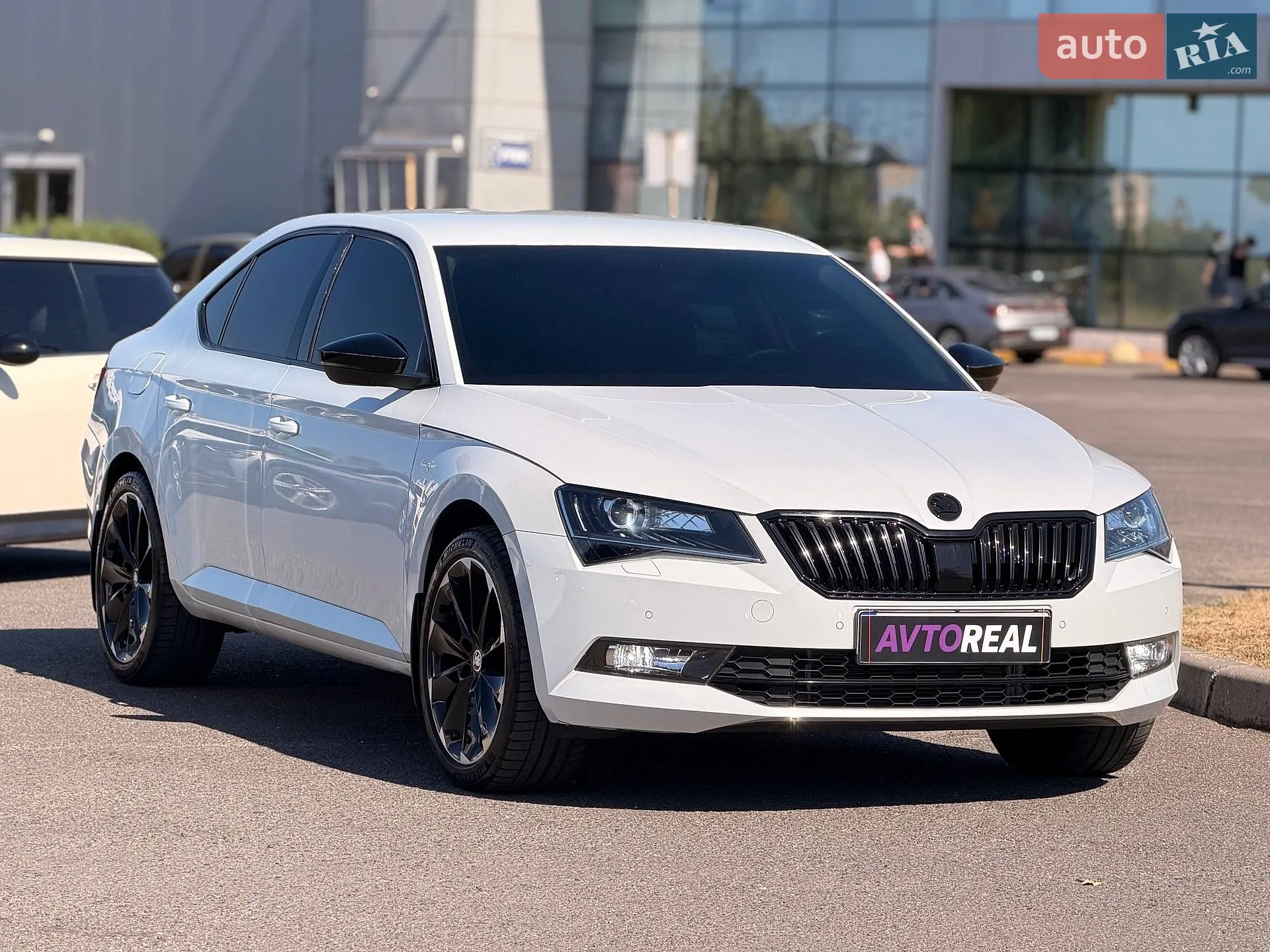 2015 Skoda Superb - мініатюра 13