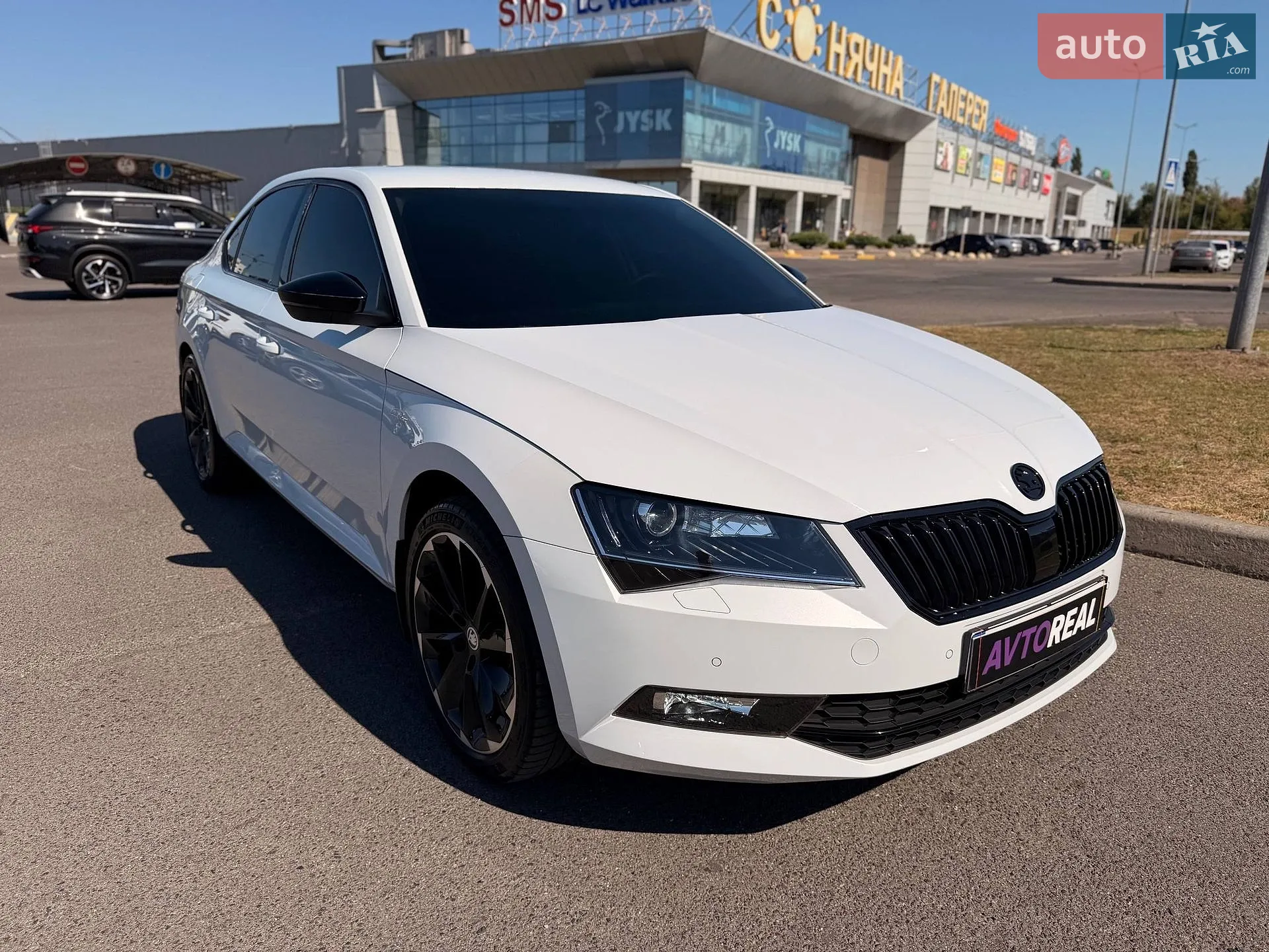 2015 Skoda Superb - мініатюра 18