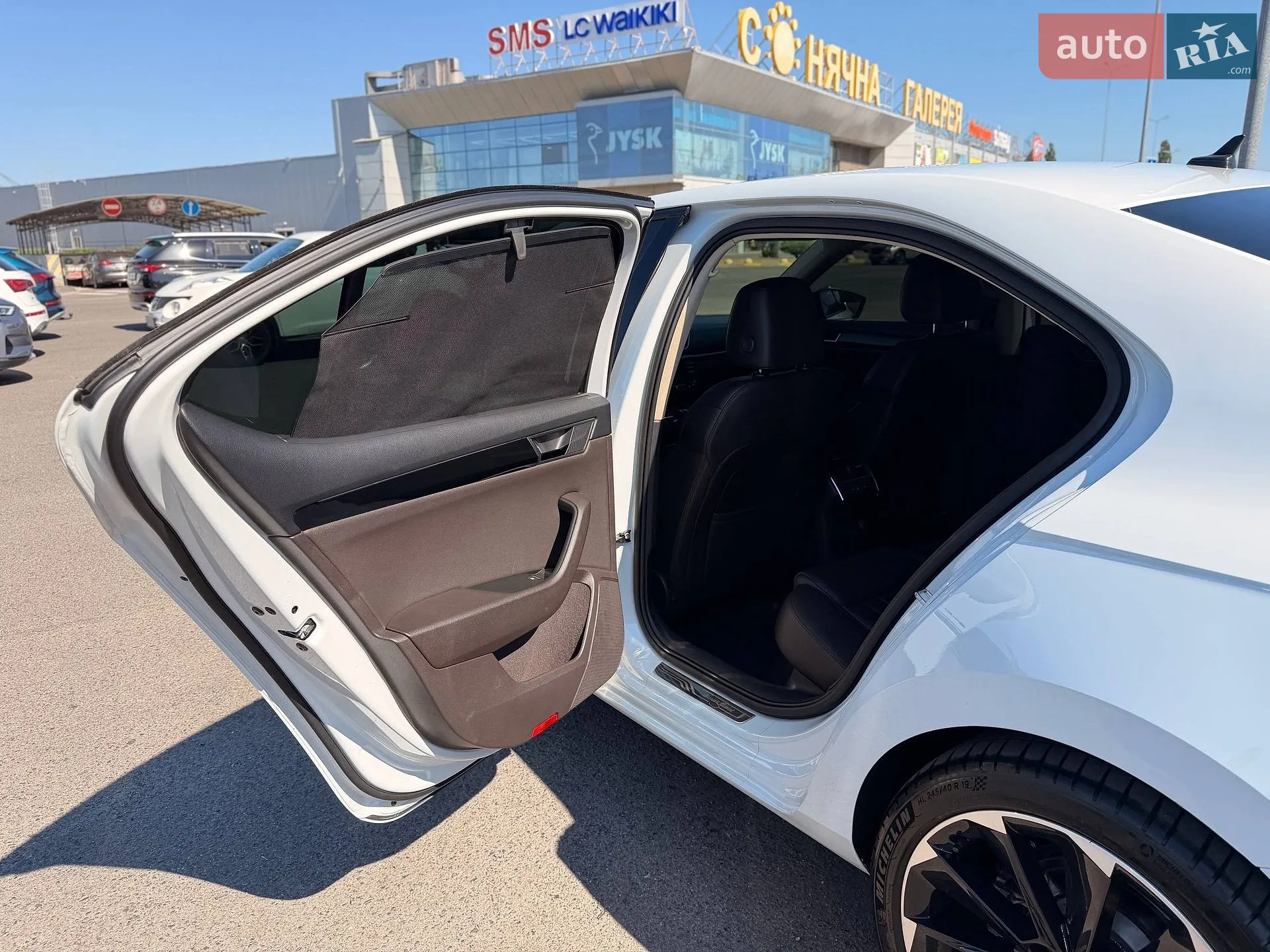 2015 Skoda Superb - мініатюра 53