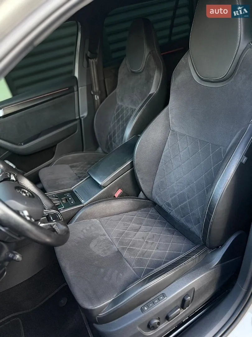 2020 Skoda Superb - мініатюра 14