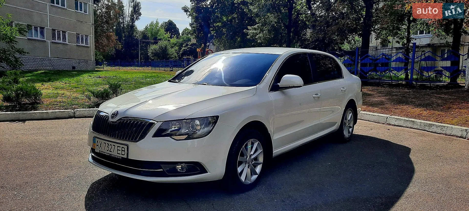 2013 Skoda Superb - мініатюра 4