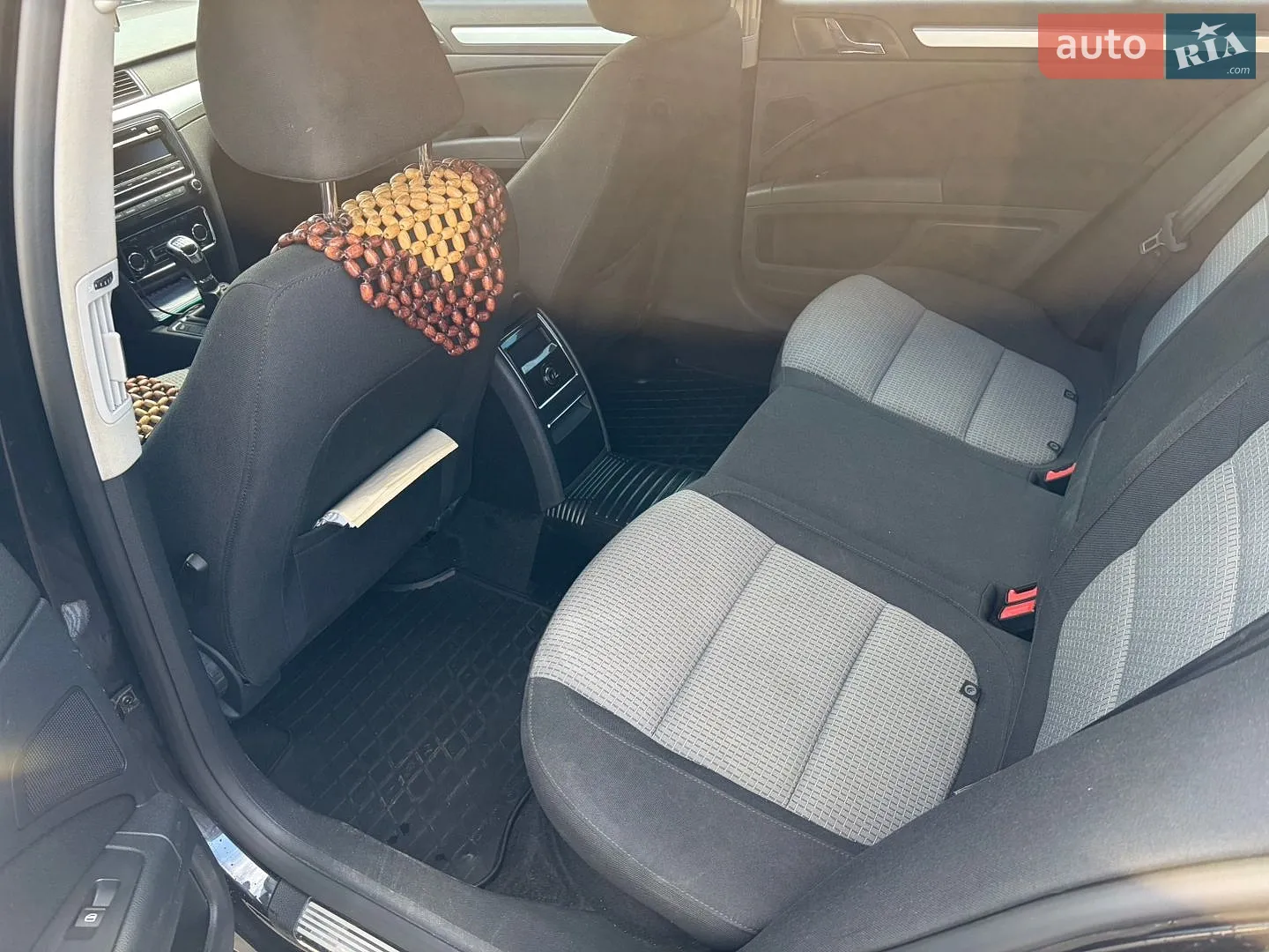 2010 Skoda Superb - мініатюра 11