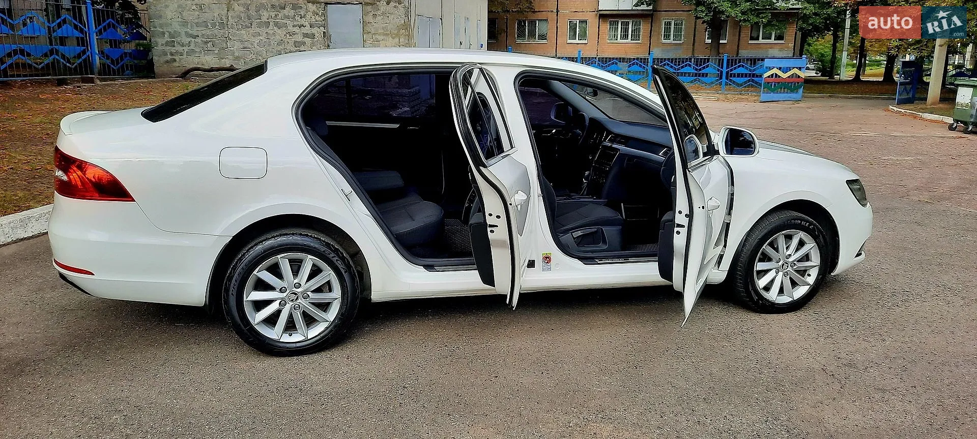 2013 Skoda Superb - мініатюра 33