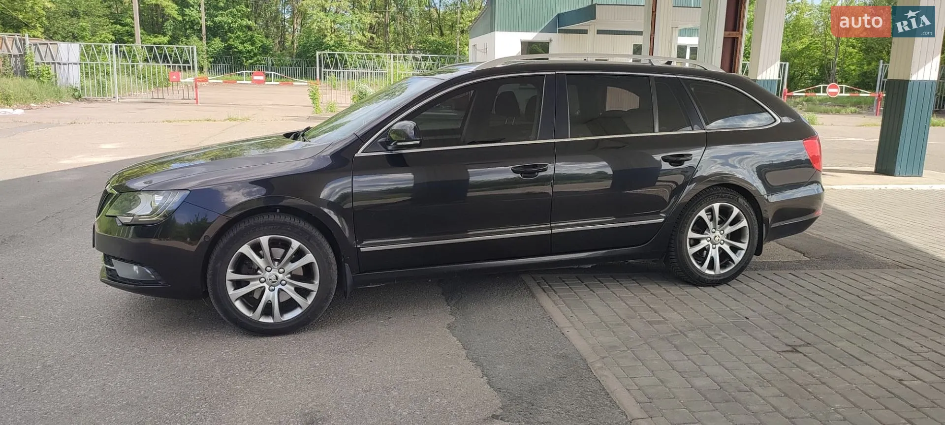 2014 Skoda Superb - мініатюра 3