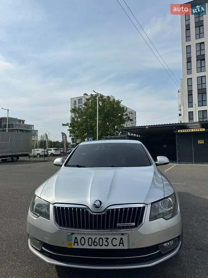 2014 Skoda Superb - мініатюра 2