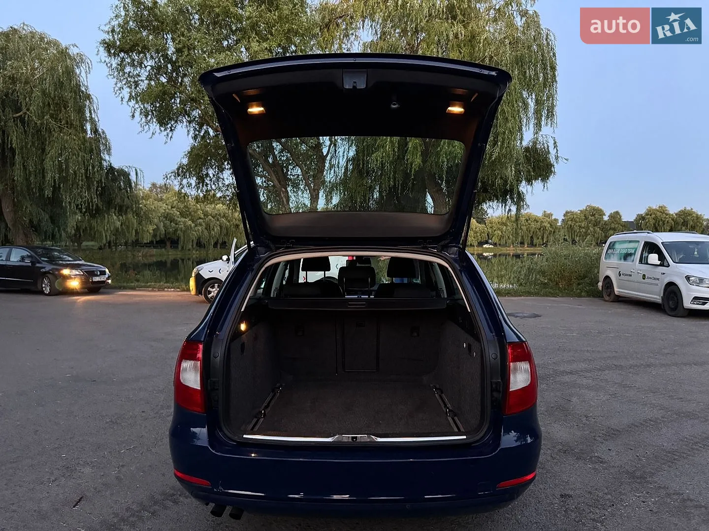 2012 Skoda Superb - мініатюра 10