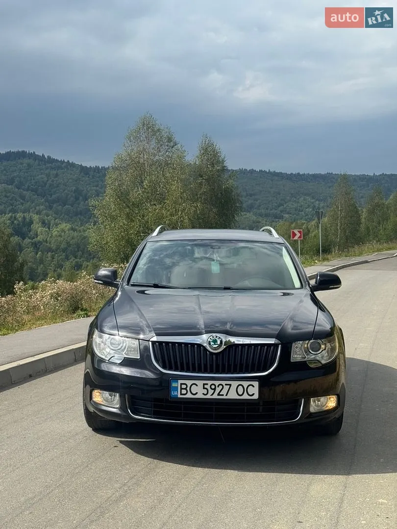2011 Skoda Superb - мініатюра 2