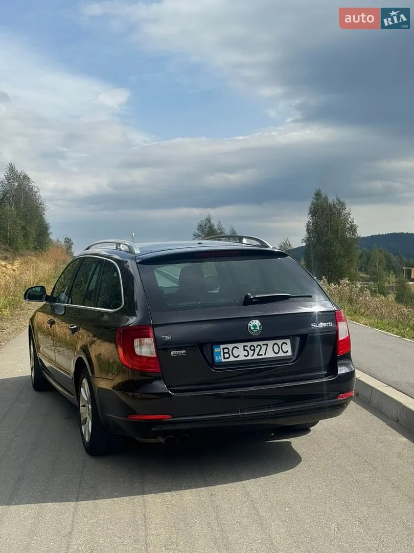 2011 Skoda Superb - мініатюра 6