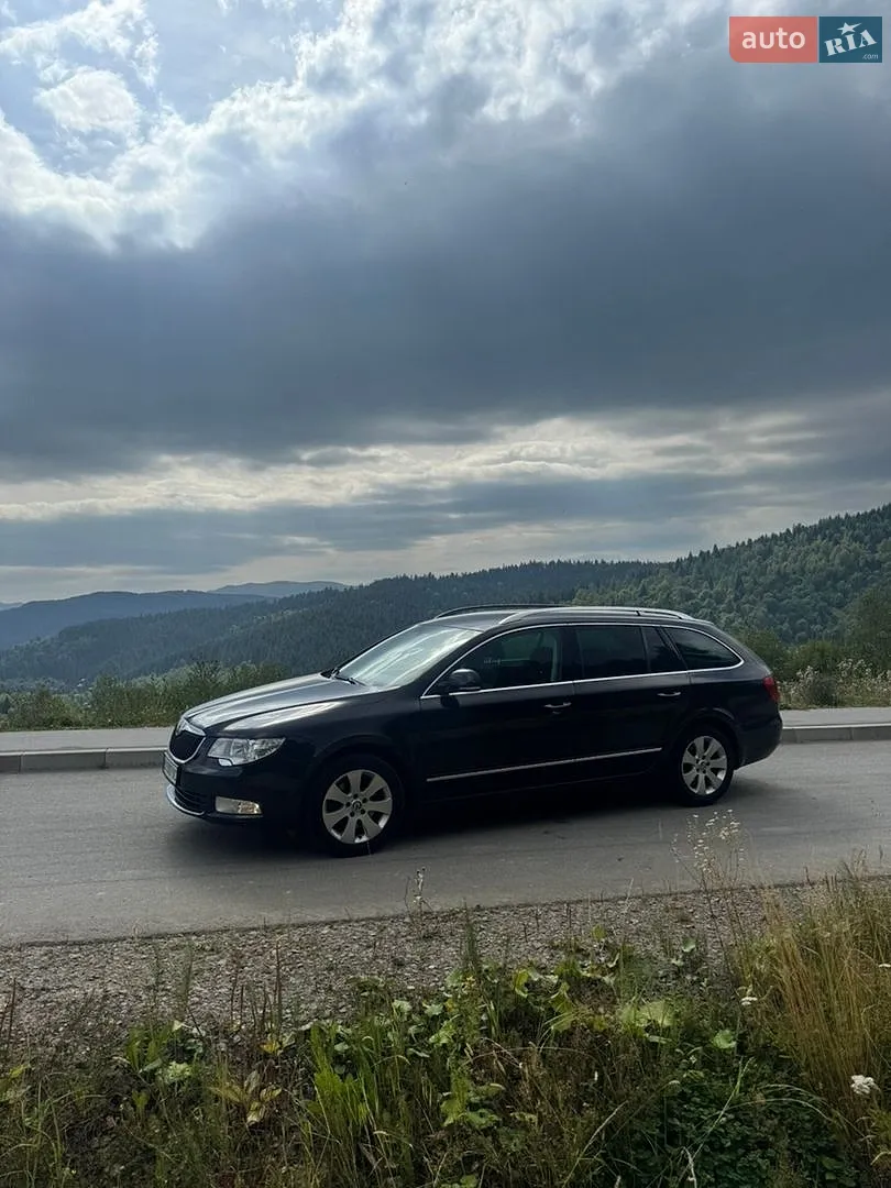 2011 Skoda Superb - мініатюра 4