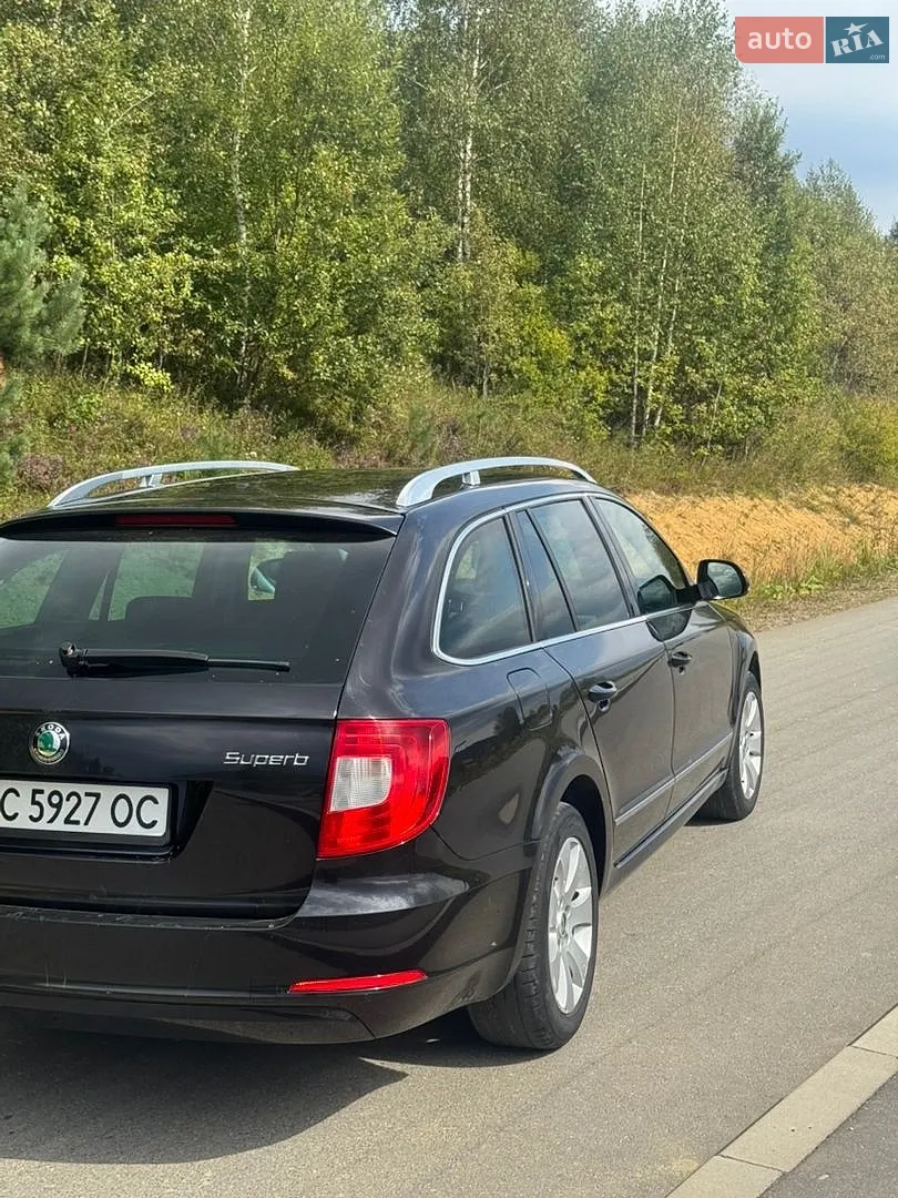 2011 Skoda Superb - мініатюра 7